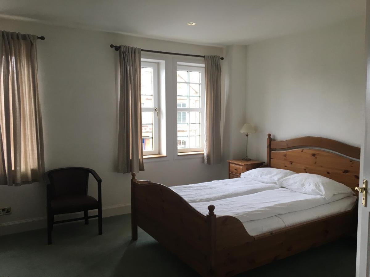 Thornhill Inn Extérieur photo